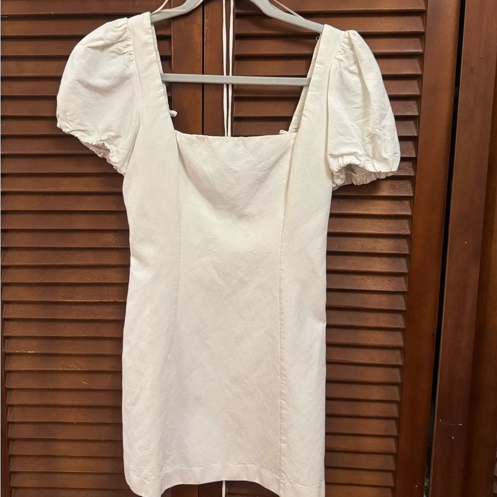 Zara White Fitted Puff Sleeve Blouse